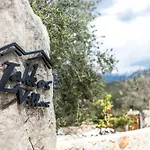 Villa Lakkos