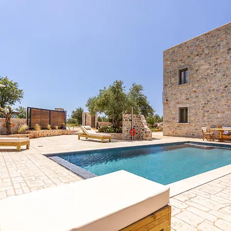 Lakkos Villa