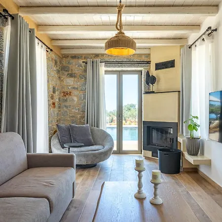 Villa Lakkos *